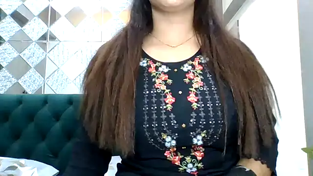 sparkling queen online show from 11-23-25, 01:21