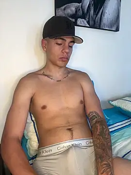 santiago sosa24 online show from 05-20-26, 03:42