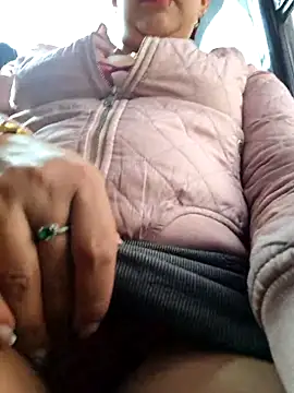 Bella keny online show from 09-30-25, 07:31