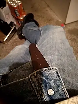 A man in public online show from 10-10-25, 07:47