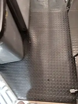 A man in public online show from 02-02-26, 11:31