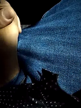 A man in public online show from 03-02-26, 09:00