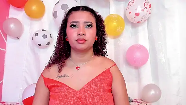 Snapshot of JessyZoe chatting on 07-15-26, 02:35 JessyZoe online show from 07-15-26, 02:35