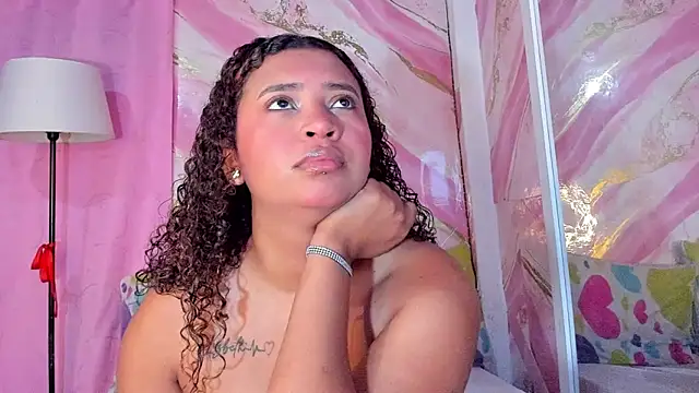 JessyZoe online show from 04-18-26, 07:54