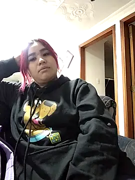 Snapshot of EmaGw chatting on 02-25-26, 10:53 EmaGw online show from 02-25-26, 10:53