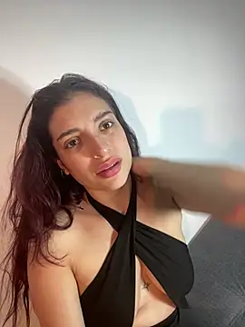 Snapshot of dakota_le chatting on 04-01-26, 02:35 dakota le online show from 04-01-26, 02:35