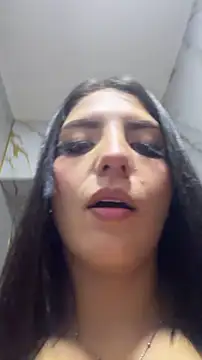 alexia aitanaa  online show from 05-21-26, 08:17