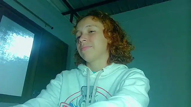 stephanie bennett04 online show from 12-15-25, 04:18