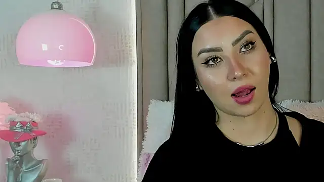 AudreyElla online show from 11-16-25, 03:44