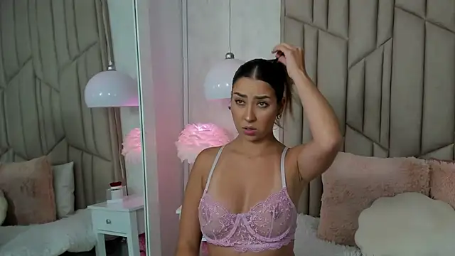 AudreyElla online show from 02-14-25, 02:07