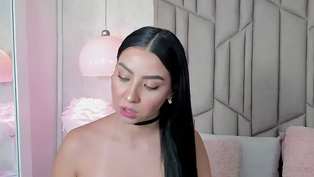 AudreyElla online show from 03-18-25, 03:02