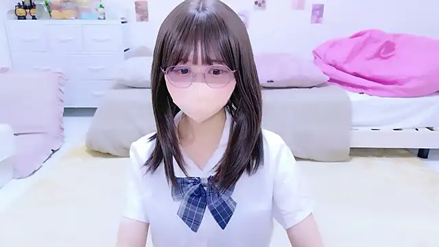 Snapshot of chihiro_ri chatting on 06-10-26, 11:11 chihiro ri online show from 06-10-26, 11:11