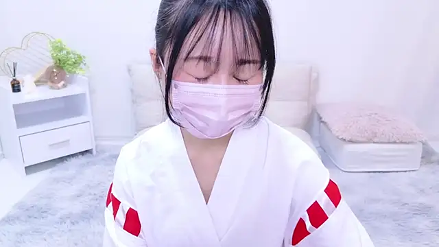 Snapshot of chihiro_ri chatting on 01-31-25, 10:31 chihiro ri online show from 01-31-25, 10:31