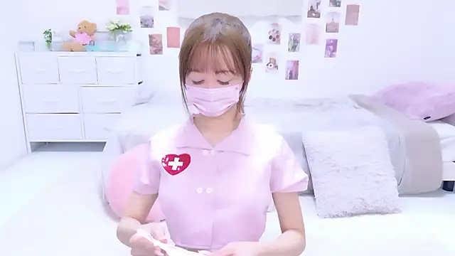 Snapshot of chihiro_ri chatting on 10-10-25, 11:16 chihiro ri online show from 10-10-25, 11:16