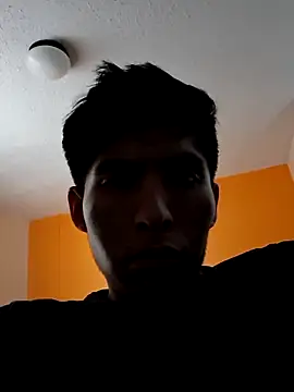 Snapshot of Jonathan100pre chatting on 03-25-26, 12:59 Jonathan100pre online show from 03-25-26, 12:59