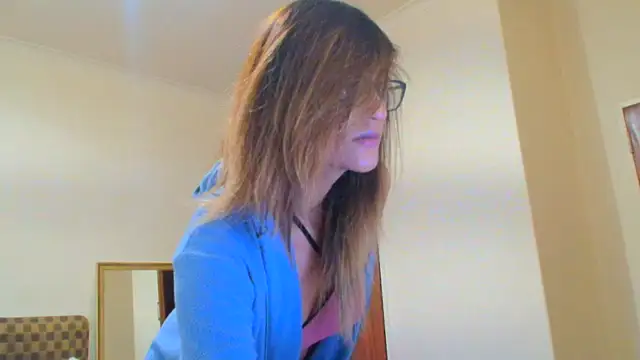 karmicQueen669 online show from 06-11-26, 05:15