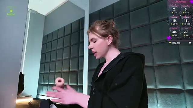 DanielPaige  online show from 02-08-26, 04:05