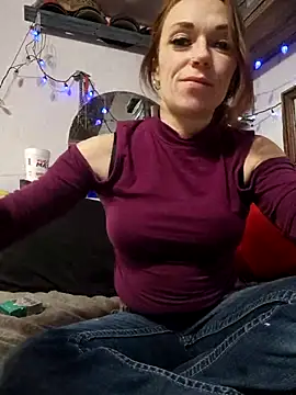 Genevieve143 online show from 03-18-26, 04:59