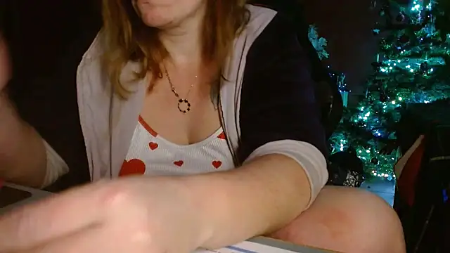 cruellaculdenfer67 online show from 12-17-25, 09:53