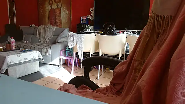 cruellaculdenfer67 online show from 02-25-26, 01:44