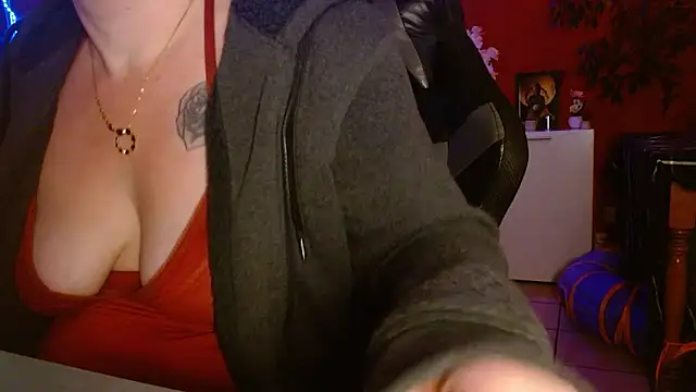 cruellaculdenfer67 online show from 01-08-26, 09:21