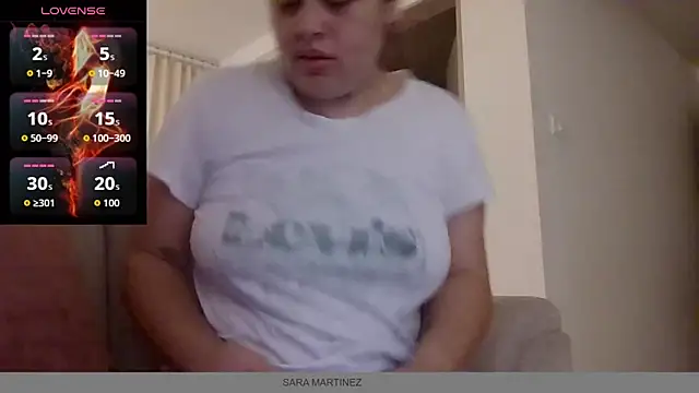 Snapshot of saramartinez1000 chatting on 10-02-25, 02:53 saramartinez1000 online show from 10-02-25, 02:53