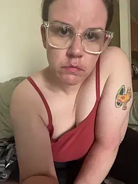 velvetta  online show from 11-03-25, 03:48