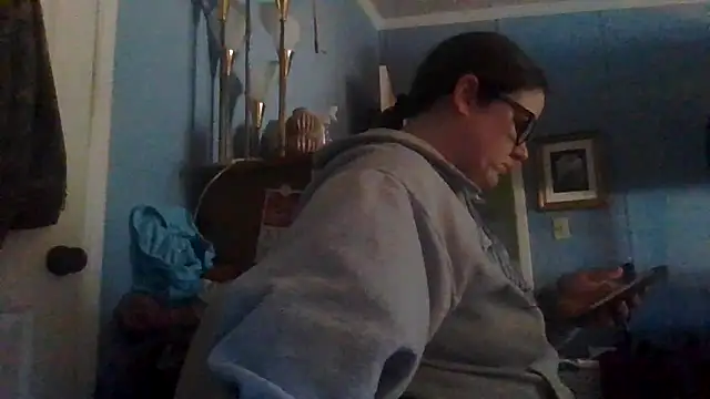 velvetta  online show from 02-13-26, 05:57