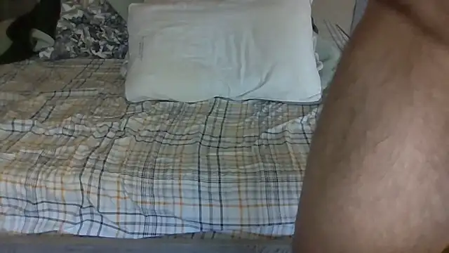 Snapshot of Erotic_Me chatting on 04-28-26, 06:56 Erotic Me online show from 04-28-26, 06:56