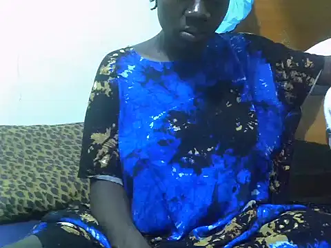 Snapshot of Petite_rider chatting on 10-06-25, 05:24 Petite rider online show from 10-06-25, 05:24