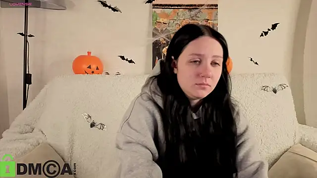 Kvetachka online show from 10-26-25, 01:39