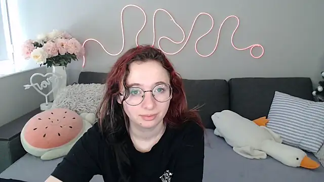 Mini Diva online show from 03-01-26, 09:31