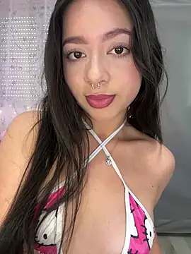 AliceJovovich online show from 01-10-25, 10:50