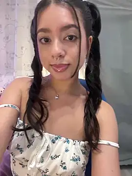 AliceJovovich online show from 01-03-25, 06:35