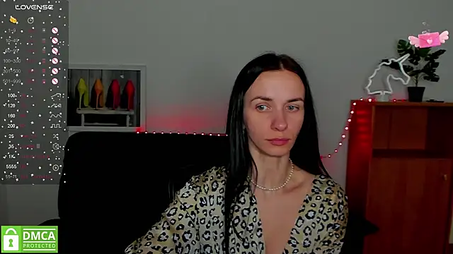 Snapshot of annakillianox chatting on 03-08-25, 03:45 annakillianox online show from 03-08-25, 03:45