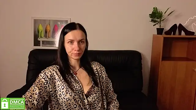 Snapshot of annakillianox chatting on 06-09-26, 05:30 annakillianox online show from 06-09-26, 05:30