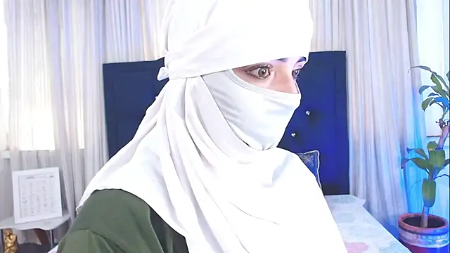 Uzra hayed online show from 11-26-25, 03:34