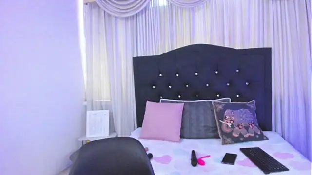 Uzra hayed online show from 02-20-26, 06:43