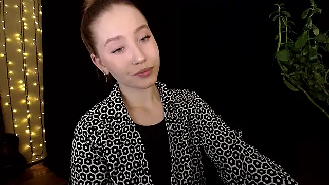 SindiWatsoon online show from 10-29-25, 12:26