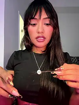 VictoireFeller online show from 01-12-26, 03:24