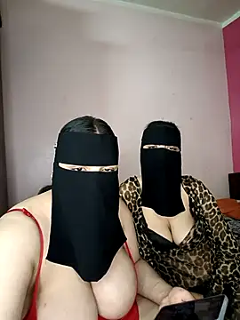 Snapshot of Meral1 chatting on 11-03-25, 10:57 Meral1 online show from 11-03-25, 10:57