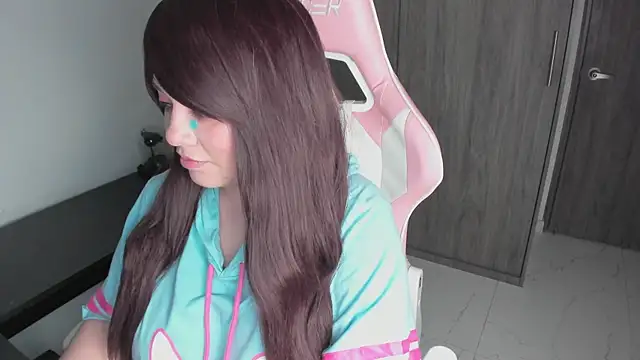 Snapshot of _hikaru_arimura chatting on 10-25-25, 02:33 hikaru arimura online show from 10-25-25, 02:33