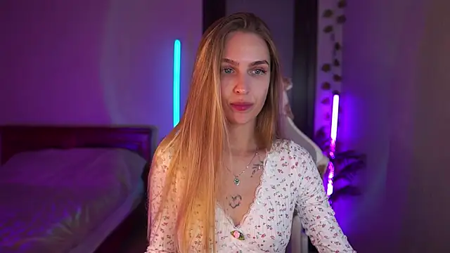 Kamila icee online show from 09-13-25, 06:30