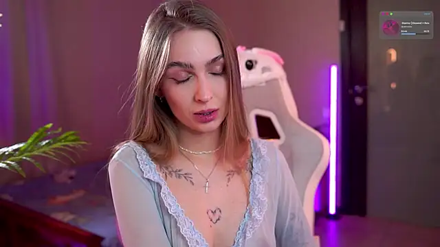 Kamila icee online show from 02-04-26, 10:05