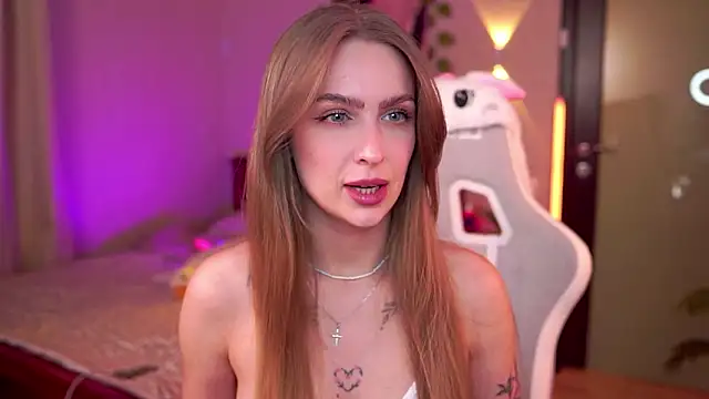 Kamila icee online show from 03-15-26, 09:11