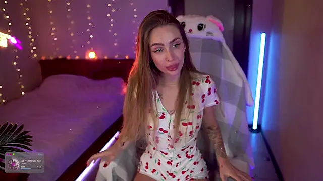 Kamila icee online show from 01-06-26, 08:46