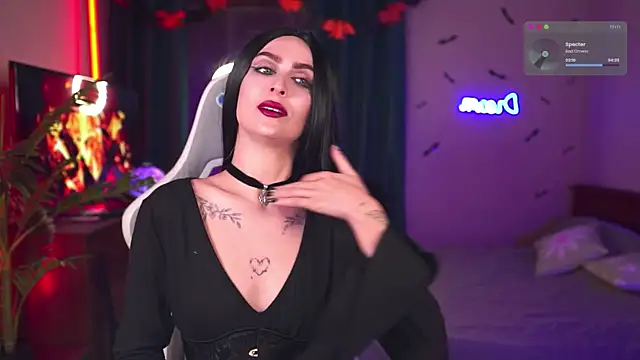 Kamila icee online show from 10-30-25, 08:17