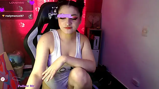 setzuna  online show from 02-23-25, 10:09