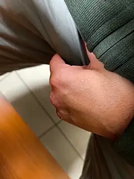 onbifeet online show from 03-28-26, 07:20