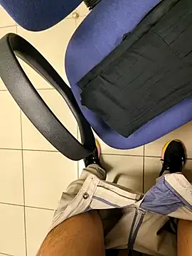 onbifeet online show from 02-06-26, 04:03